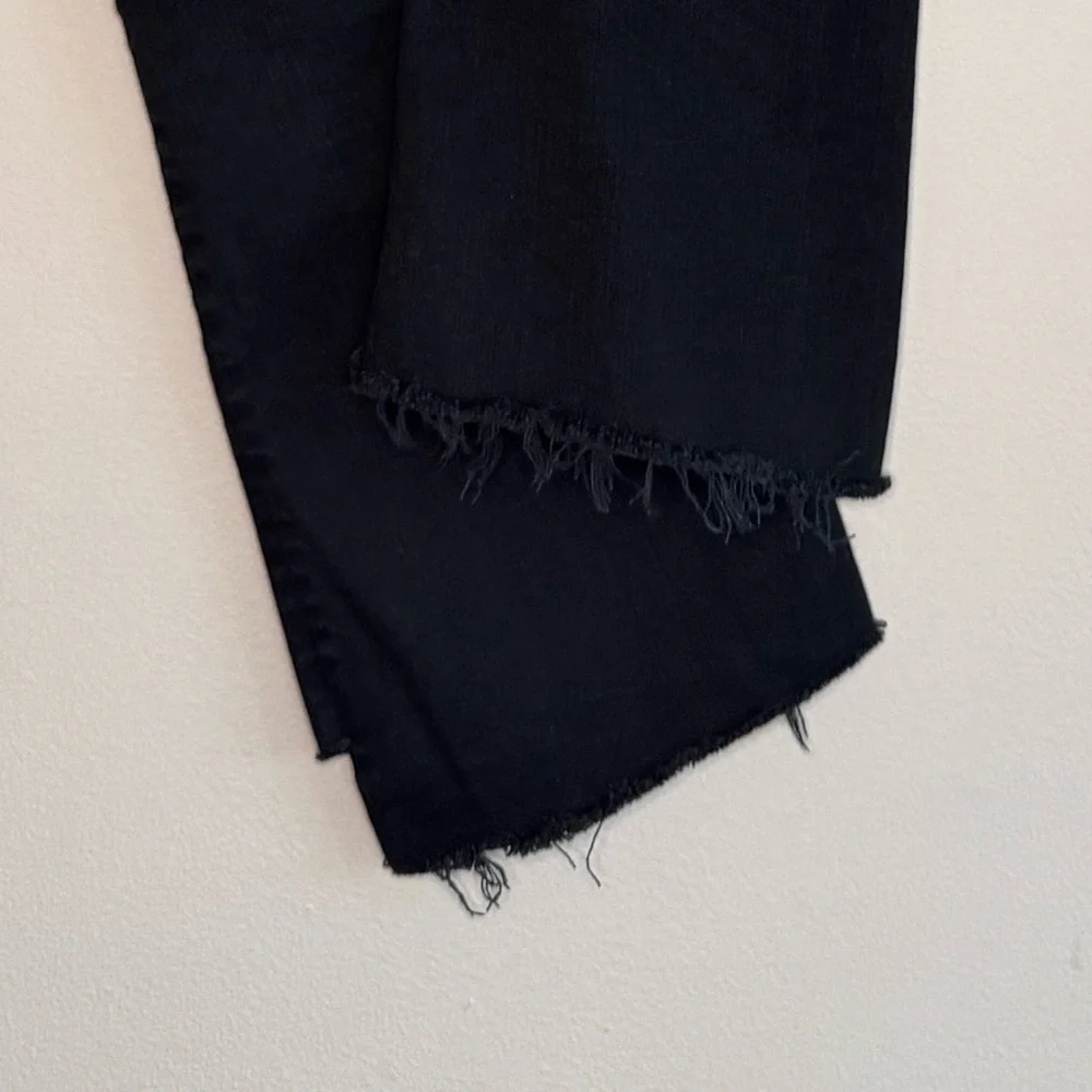 Mother Denim The Insider Crop Step Fray in wash Not Guilty Black Size 25 EUC - Picture 13 of 16